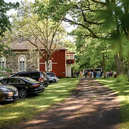 Uki Puhkeküla Pärnu
