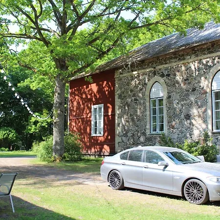 キャンプ場 Uki Puhkekuela パルヌ