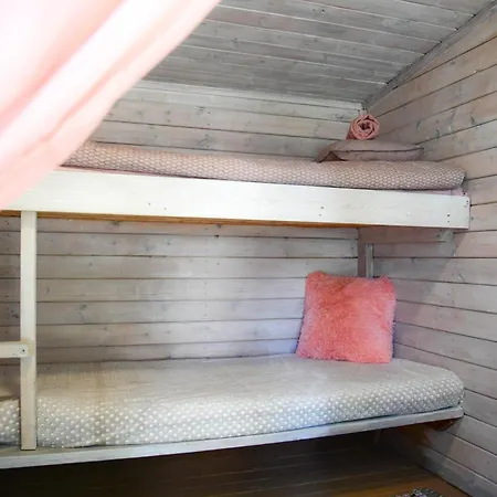 Uki Puhkekuela キャンプ場