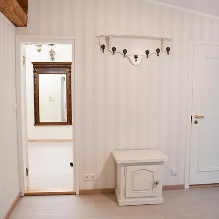 Uki Puhkekuela パルヌ