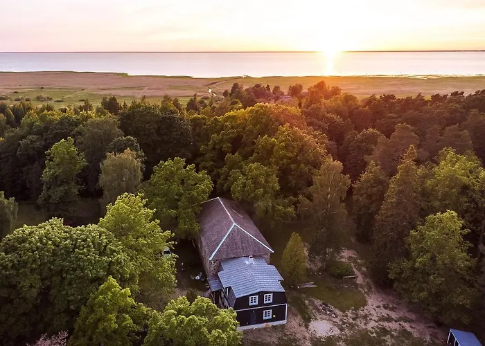 Uki Puhkekuela Campsite Parnu